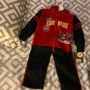 Boys 2 piece outfit size 24months